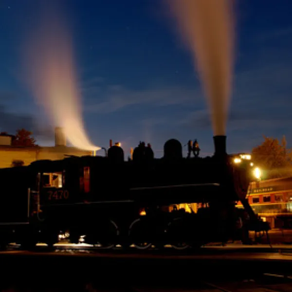 7470 Train at Night