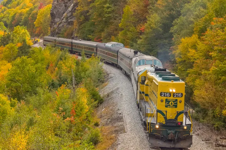 Mountaineer Premium Class moving along a mountain track